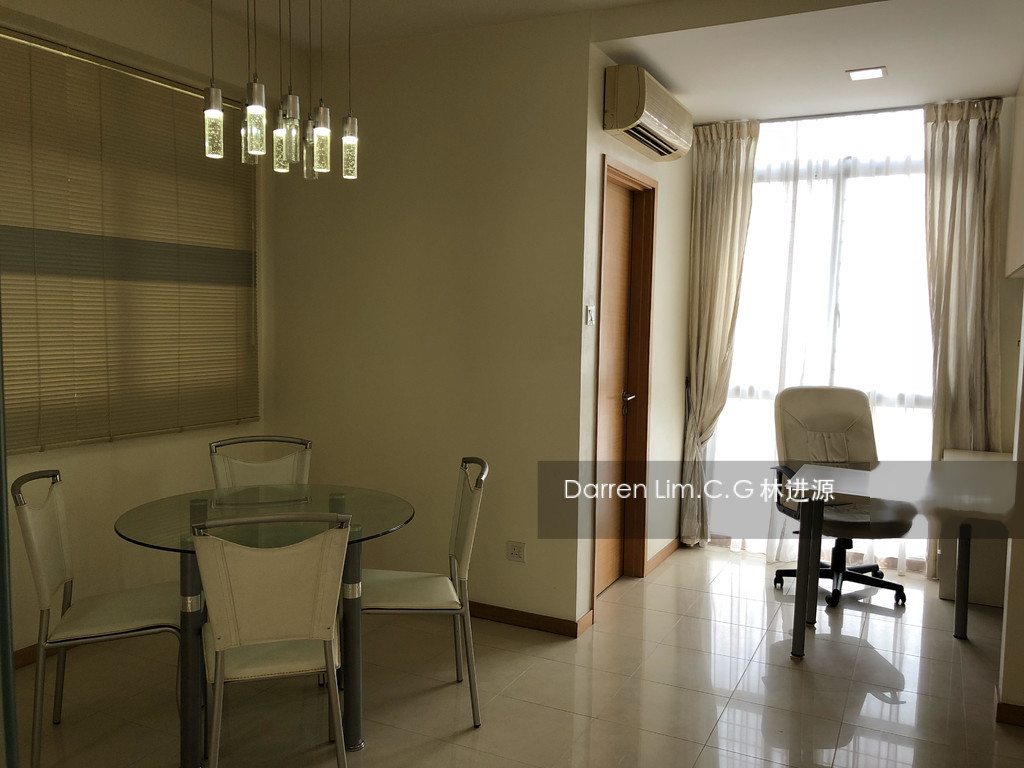 The Lakeshore (D22), Condominium #181325092